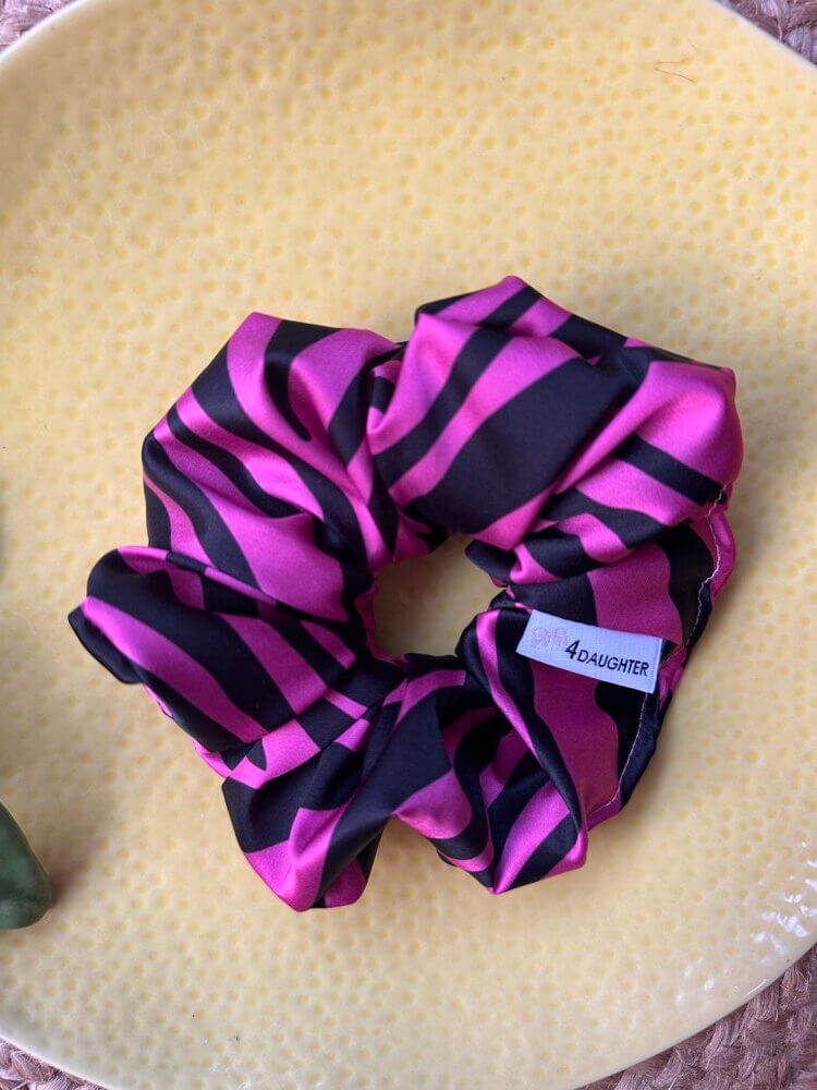 Zebra pink scrunchie