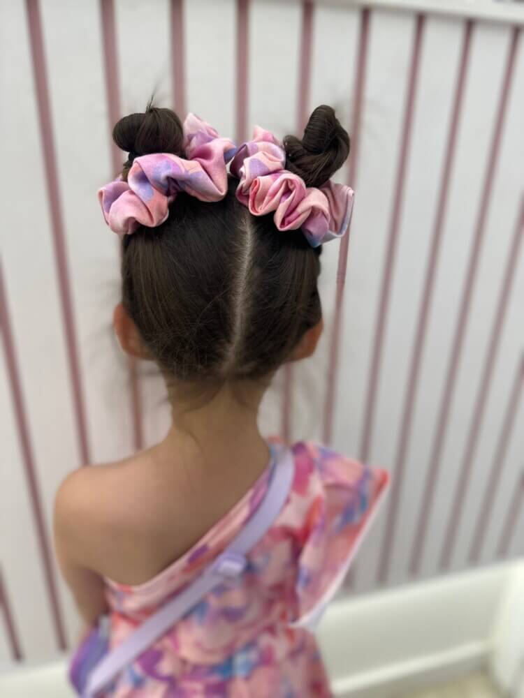 Mini scrunchies with libelloulas