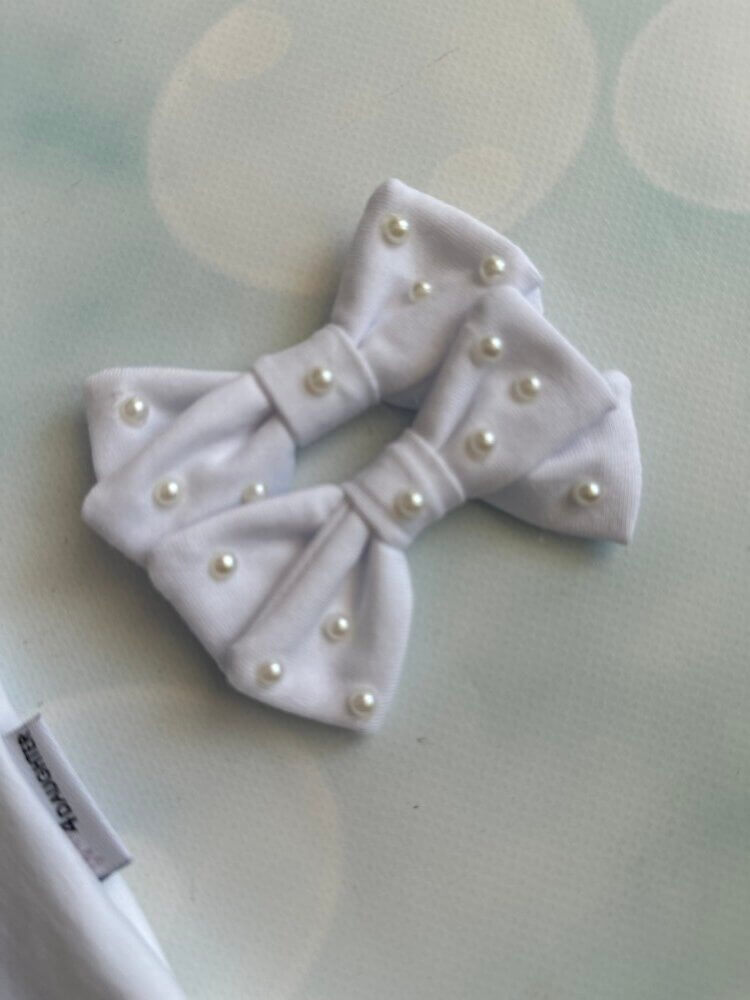 White perls mini bows