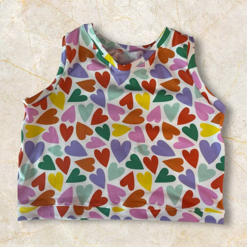 Happy hearts top