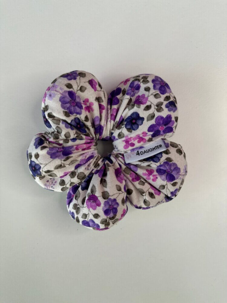 Λουλουδένιο  floral scrunchie