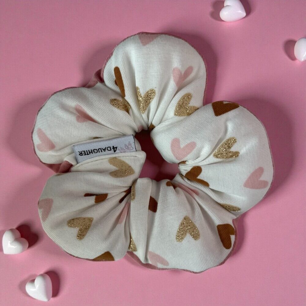 Scrunchie λουλουδένιο με καρδιές