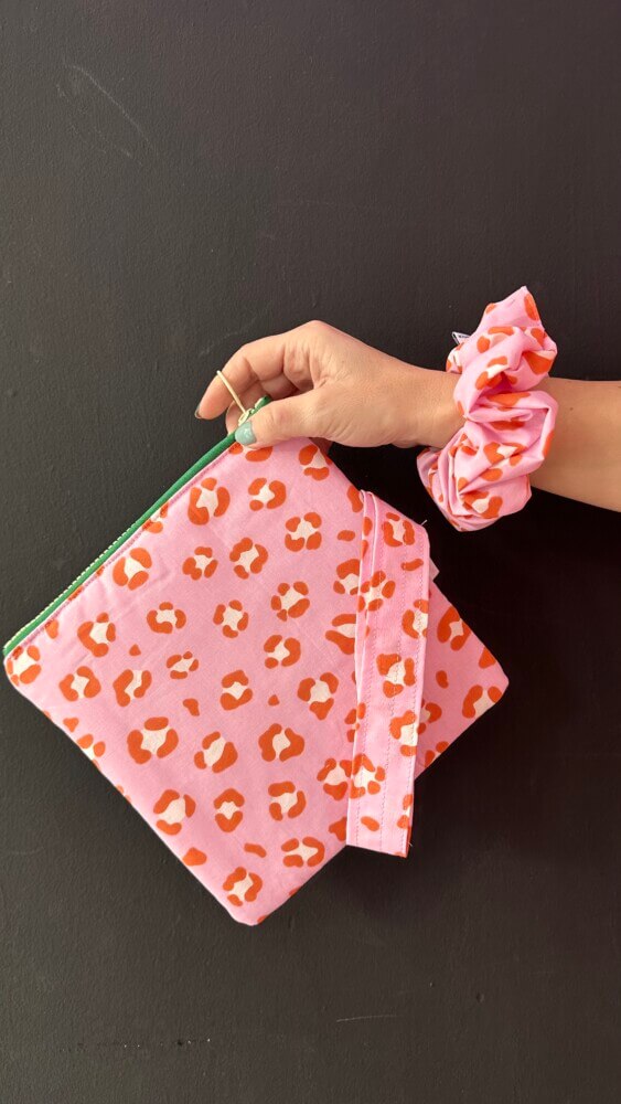 Pink leopard νεσεσέρ