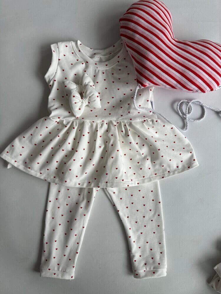 Capri ruffles hearts💌