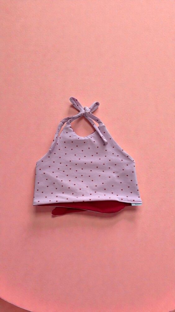 Hearts neck top