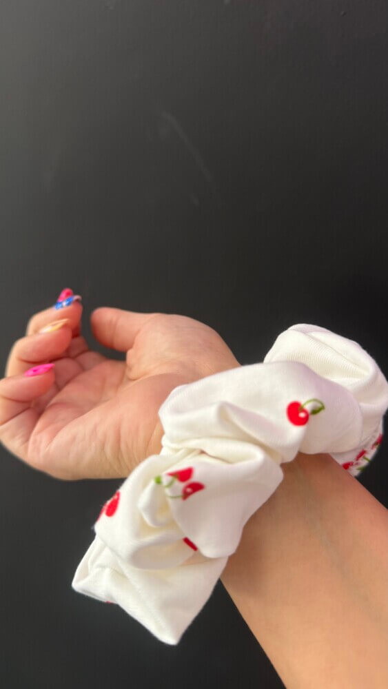White cherries scrunchie