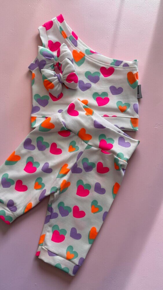 Neon hearts biker set