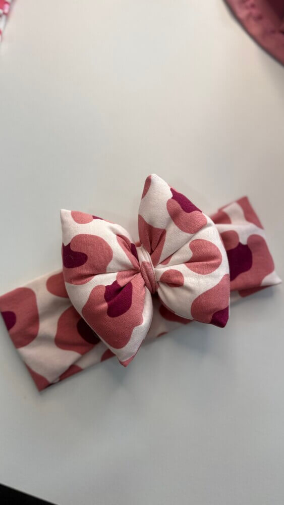 Burgundy safari bow