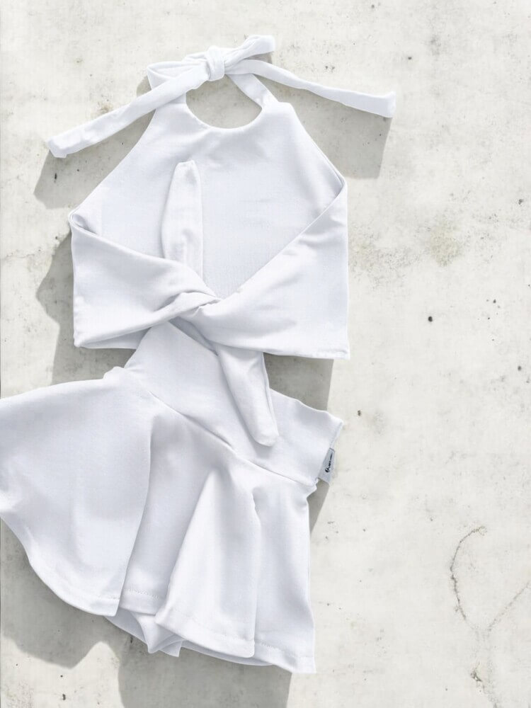 White knotted σετ